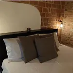 Casa Statuto - Tra Le Mura *