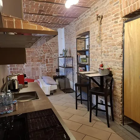 Casa Statuto - Tra Le Mura