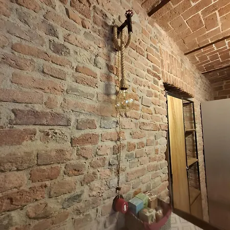 Casa Statuto - Tra Le Mura