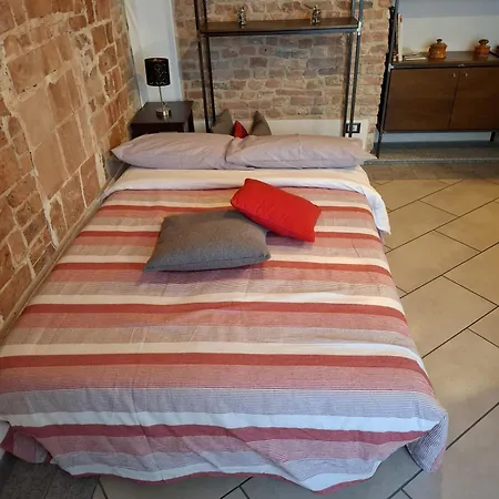 Casa Statuto - Tra Le Mura